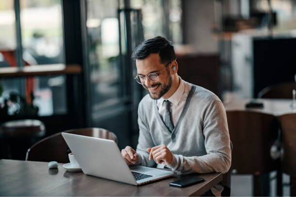 无限制使用和用户